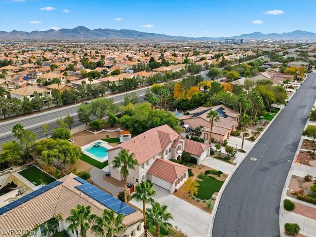 10658 Chillingham Drive, Las Vegas, NV 89183