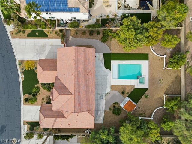 10658 Chillingham Drive, Las Vegas, NV 89183