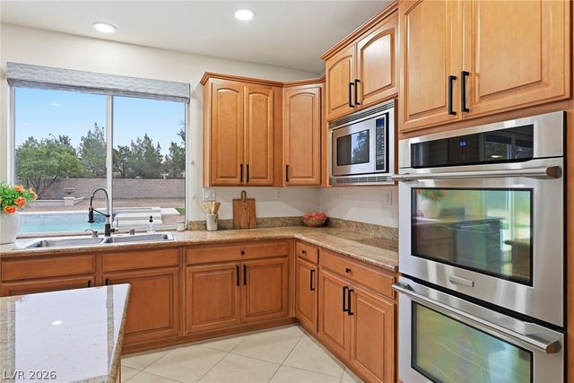 10658 Chillingham Drive, Las Vegas, NV 89183