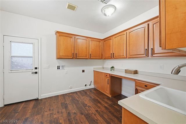 10658 Chillingham Drive, Las Vegas, NV 89183