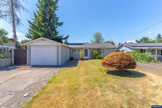 815 N 4th St, Aumsville, OR 97325