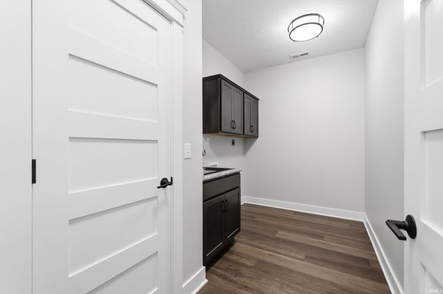 13335 Passerine Boulevard, Fort Wayne, IN 46845