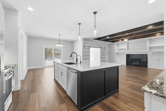 13335 Passerine Boulevard, Fort Wayne, IN 46845