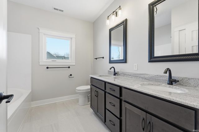 13335 Passerine Boulevard, Fort Wayne, IN 46845