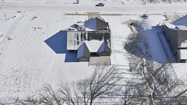 13335 Passerine Boulevard, Fort Wayne, IN 46845