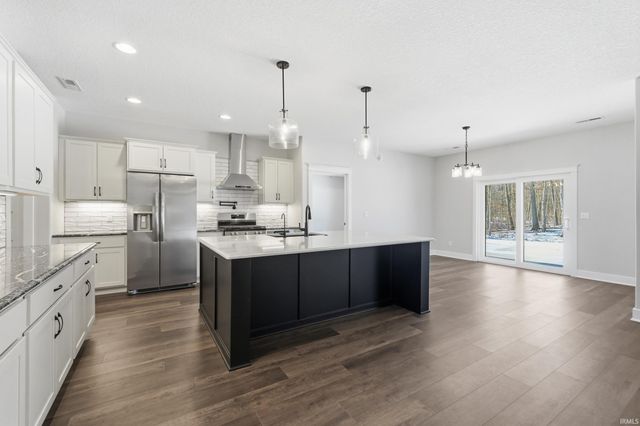 13335 Passerine Boulevard, Fort Wayne, IN 46845