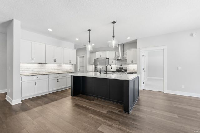 13335 Passerine Boulevard, Fort Wayne, IN 46845