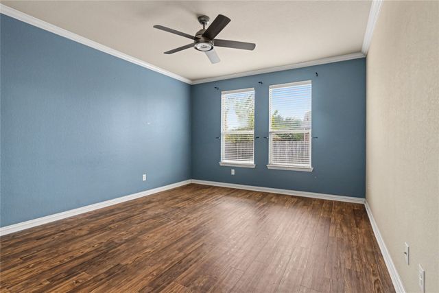 804 W Bend Boulevard, Burleson, TX 76028