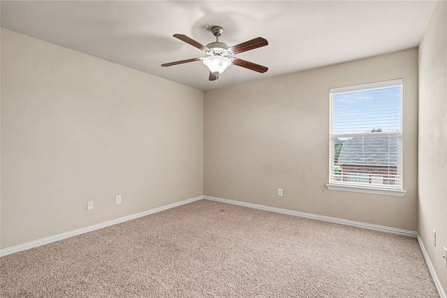 804 W Bend Boulevard, Burleson, TX 76028