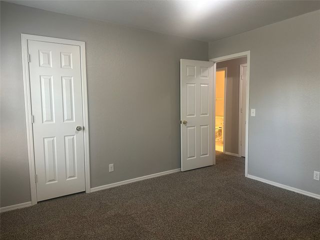 8710 E 60th Street, Tulsa, OK 74145
