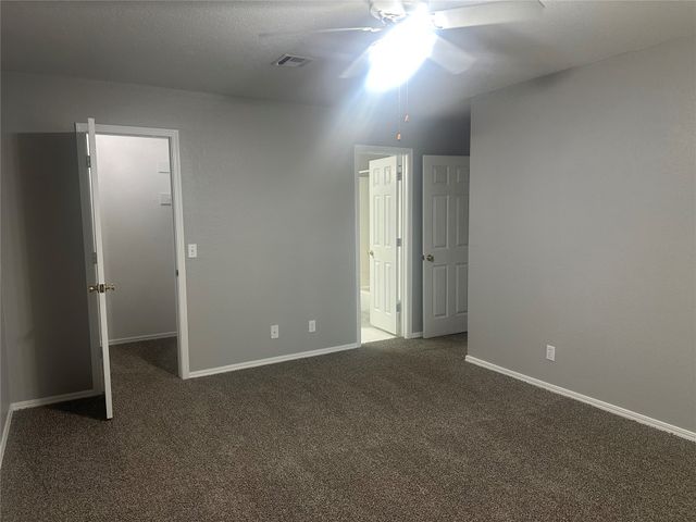 8710 E 60th Street, Tulsa, OK 74145