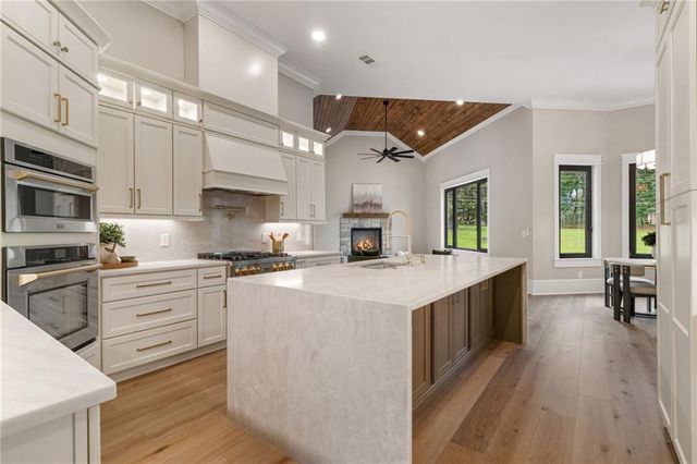 1020 West Court, Canton, GA 30115