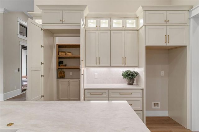 1020 West Court, Canton, GA 30115