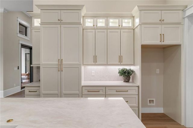 1020 West Court, Canton, GA 30115