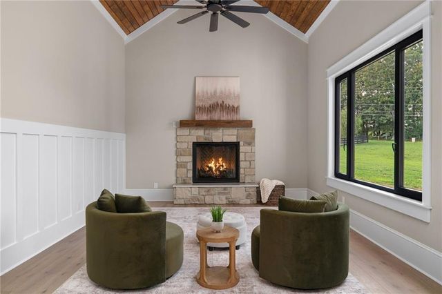 1020 West Court, Canton, GA 30115