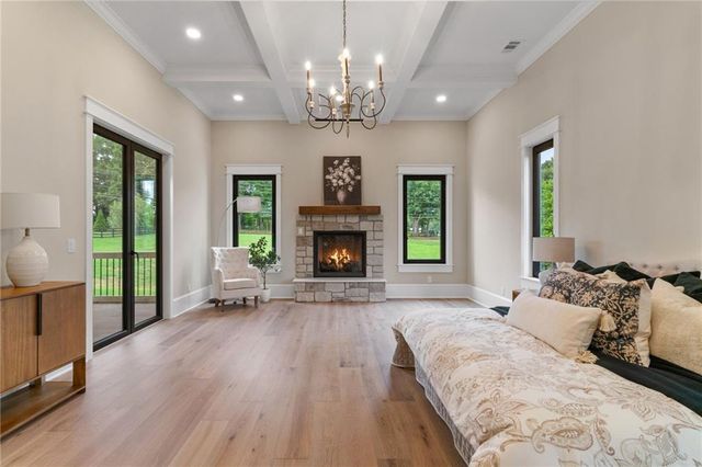 1020 West Court, Canton, GA 30115