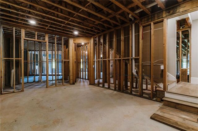 1020 West Court, Canton, GA 30115