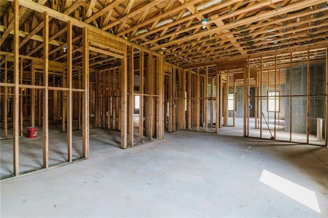 1020 West Court, Canton, GA 30115