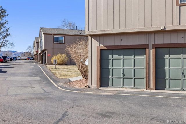 7700 W Glasgow Place 18D, Littleton, CO 80128
