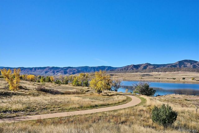 7700 W Glasgow Place 18D, Littleton, CO 80128