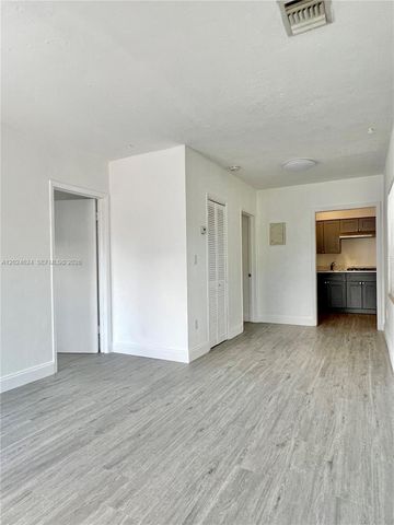 600 SW 16th Avenue, Miami, FL 33135