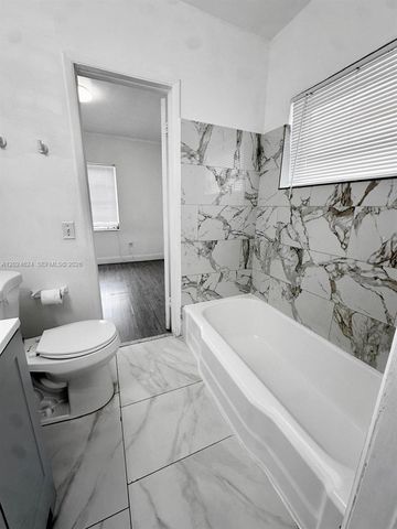 600 SW 16th Avenue, Miami, FL 33135