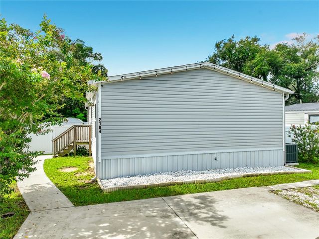 2104 OLD DIXIE HIGHWAY, Apopka, FL 32712