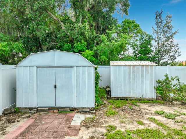 2104 OLD DIXIE HIGHWAY, Apopka, FL 32712
