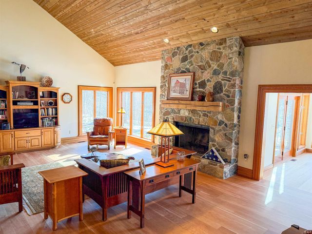 311 W 375 N, Rochester, IN 46975