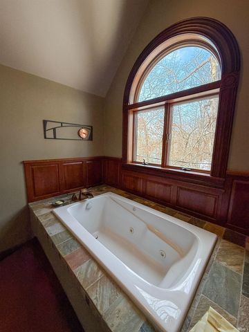 311 W 375 N, Rochester, IN 46975