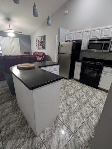 7885 CAMLYN COURT, Orlando, FL 32818