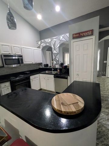 7885 CAMLYN COURT, Orlando, FL 32818