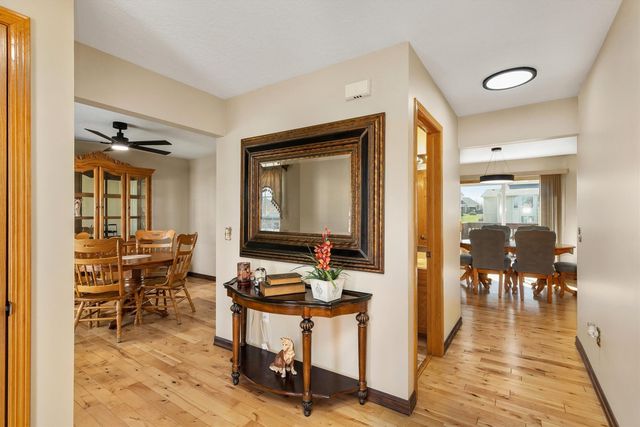 909 SE 5th Street, Ankeny, IA 50021