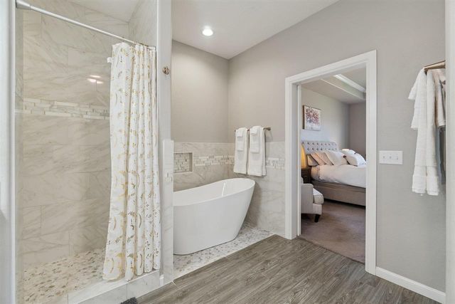 5640 NE Snowy Owl Rd, Elgin, OK 73538