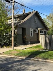 918 N WASHINGTON Avenue, Royal Oak, MI 48067
