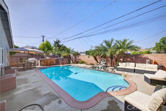 11511 Mac Nab Street, Garden Grove, CA 92841