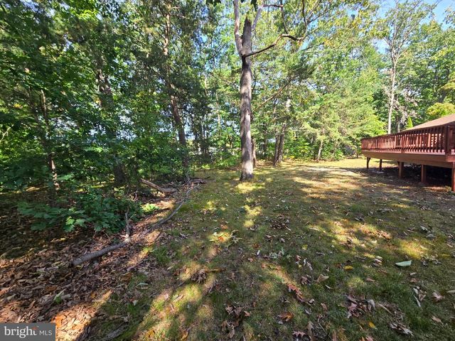 21 OAK CT, West Berlin, NJ 08091