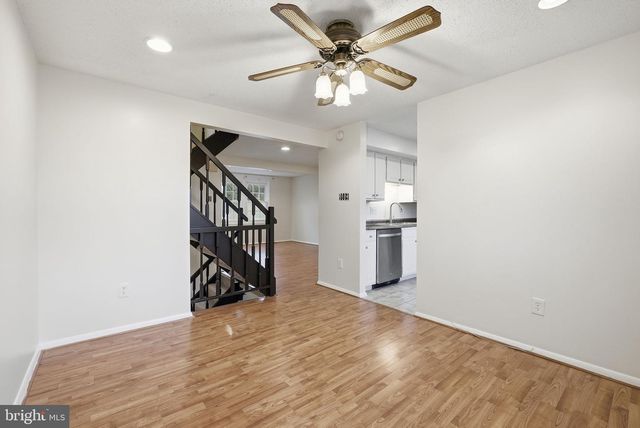 9804 GABON CT, Burke, VA 22015