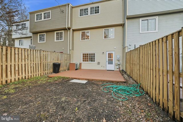 9804 GABON CT, Burke, VA 22015