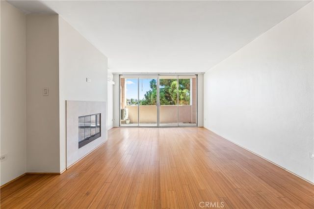 421 S La Fayette Park 701, Los Angeles, CA 90057