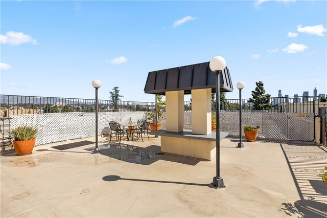 421 S La Fayette Park 701, Los Angeles, CA 90057