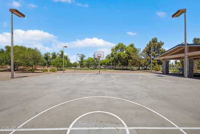 4890 W GERONIMO Street, Chandler, AZ 85226