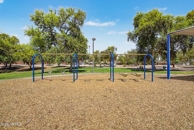 4890 W GERONIMO Street, Chandler, AZ 85226