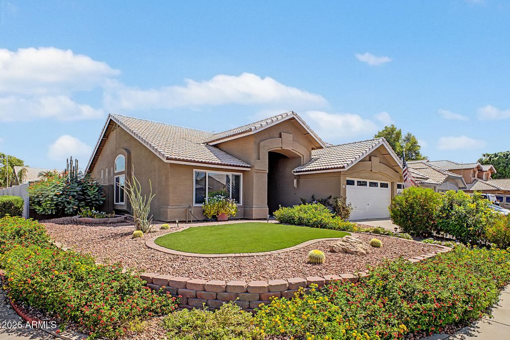 4890 W GERONIMO Street, Chandler, AZ 85226 — photo 2