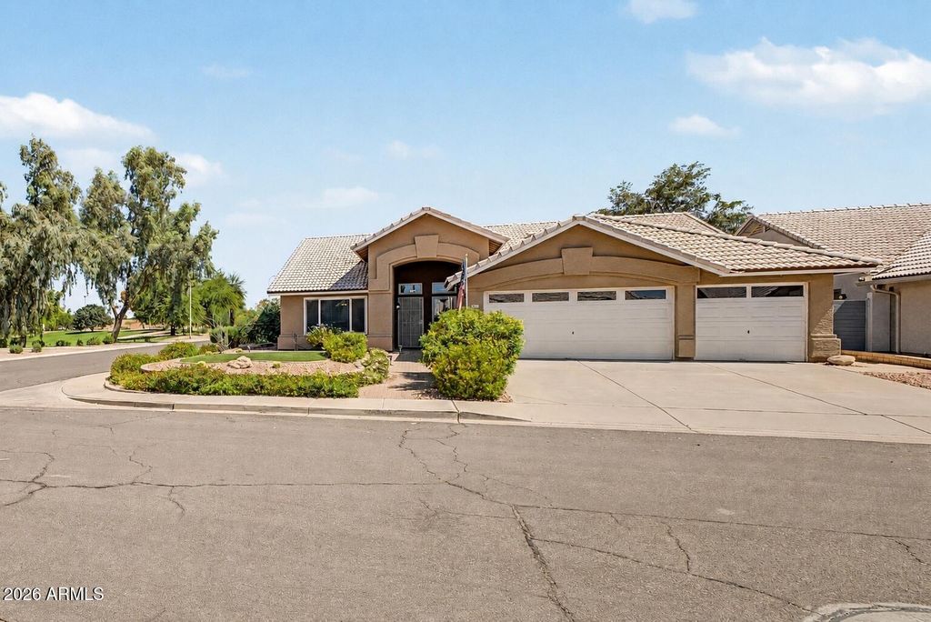 4890 W GERONIMO Street, Chandler, AZ 85226 — photo 3