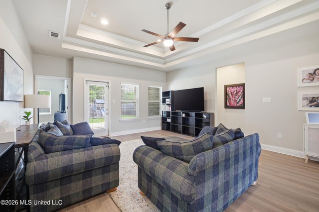 6864 Sweetclover Drive, Ocean Springs, MS 39564