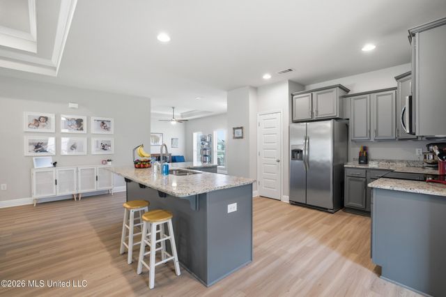 6864 Sweetclover Drive, Ocean Springs, MS 39564