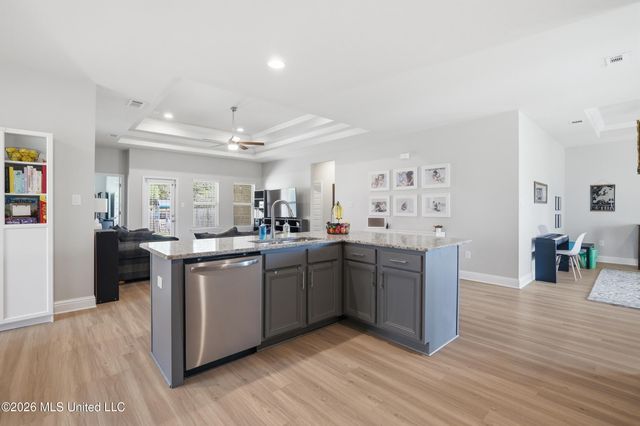 6864 Sweetclover Drive, Ocean Springs, MS 39564