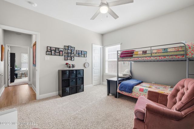 6864 Sweetclover Drive, Ocean Springs, MS 39564