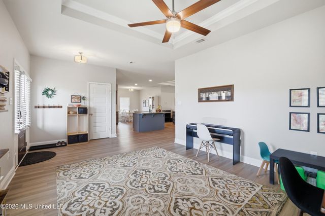 6864 Sweetclover Drive, Ocean Springs, MS 39564